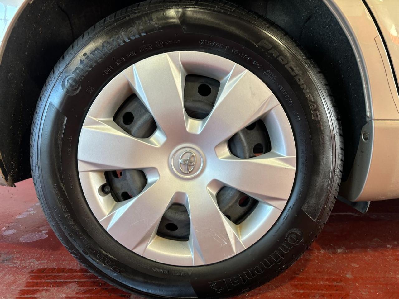 2009 Toyota Camry LE Franklin OH