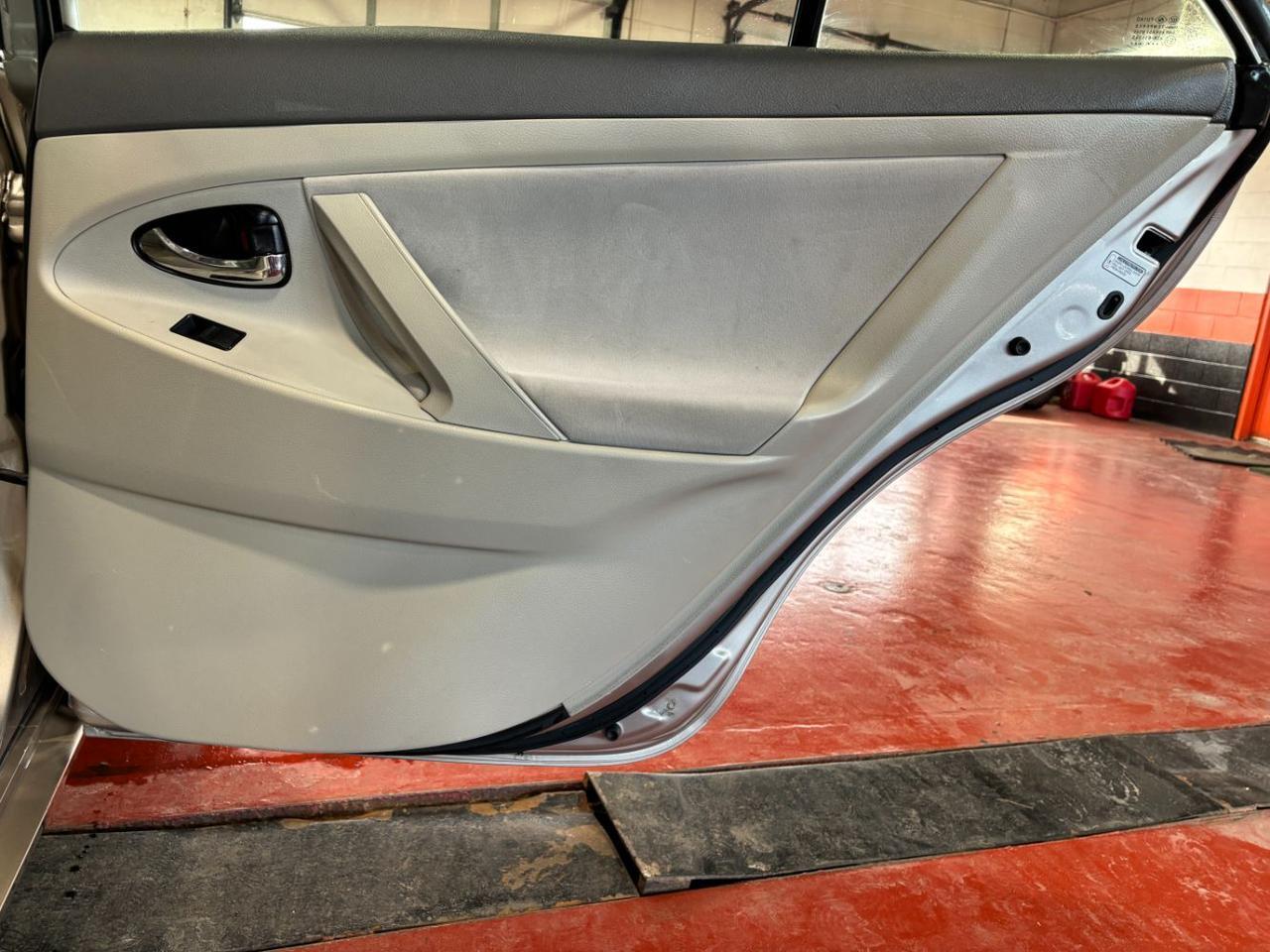 2009 Toyota Camry LE Franklin OH