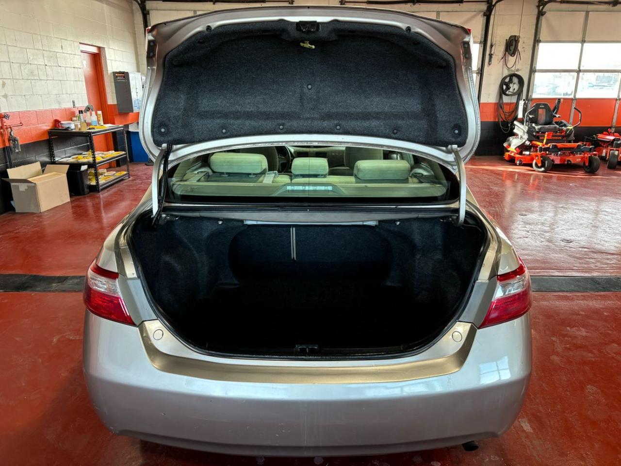 2009 Toyota Camry LE Franklin OH