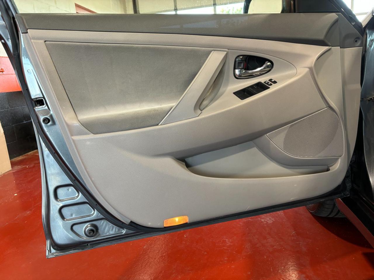 2009 Toyota Camry LE Franklin OH