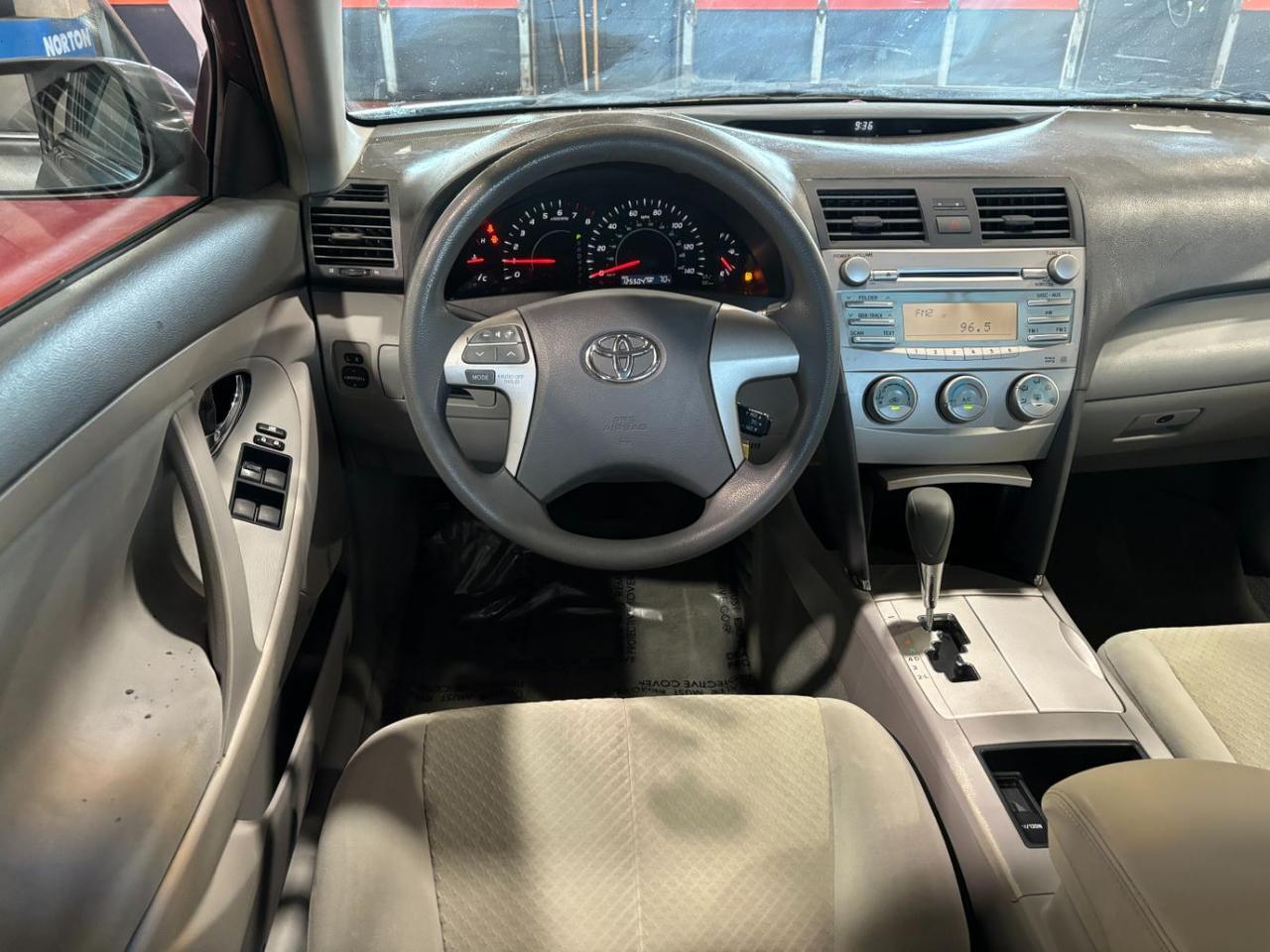 2009 Toyota Camry LE Franklin OH