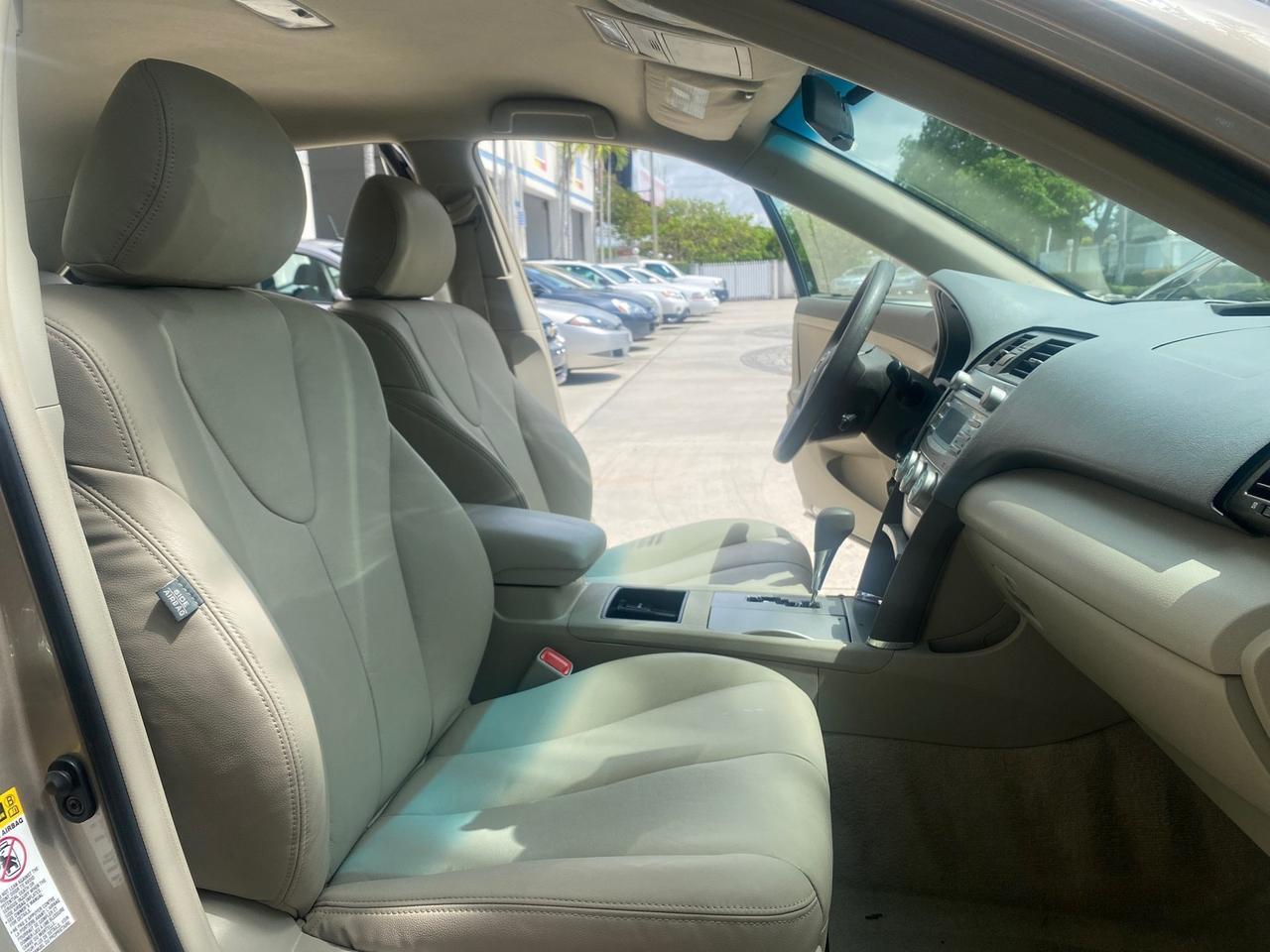 2009 Toyota Camry LE LOW MILES 18,727 1 OWNER Pompano Beach FL