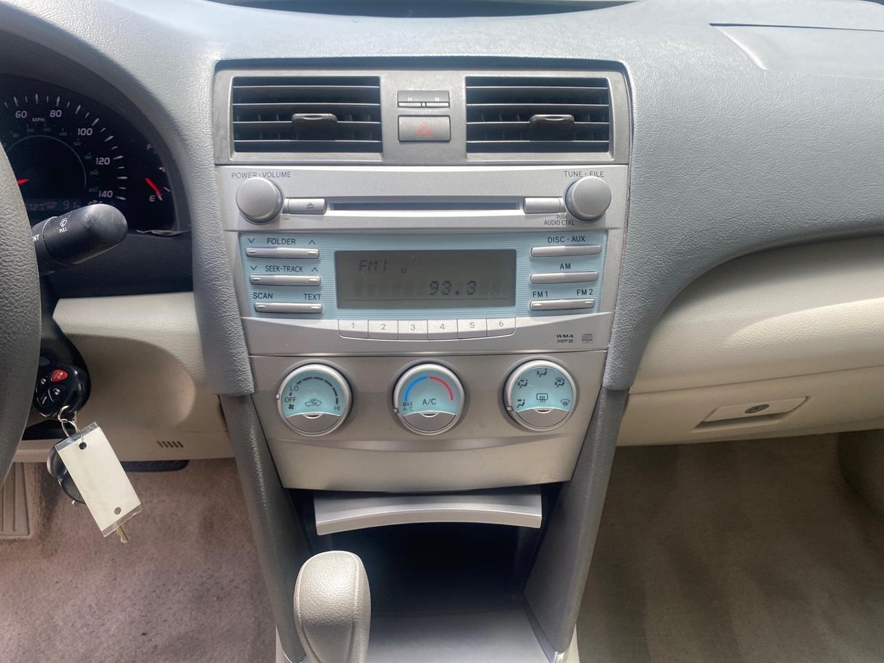 2009 Toyota Camry LE LOW MILES 18,727 1 OWNER Pompano Beach FL