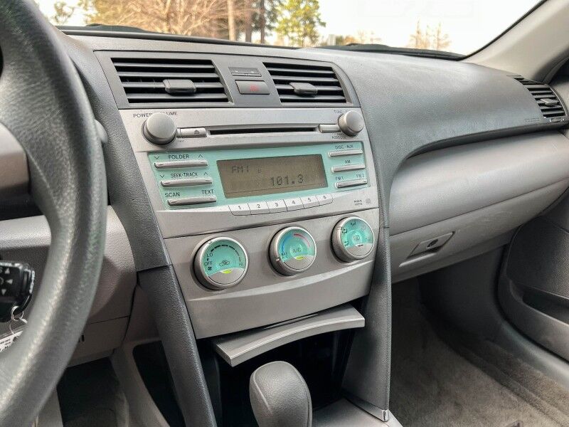 2009 Toyota Camry LE Wilmington NC