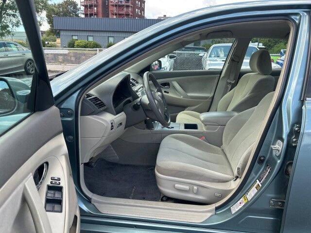 2009 Toyota Camry LE Worcester MA