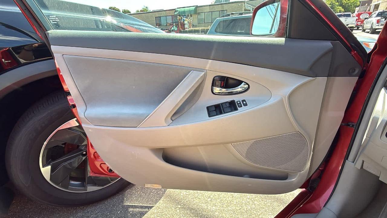 2009 Toyota Camry LE Medford MA