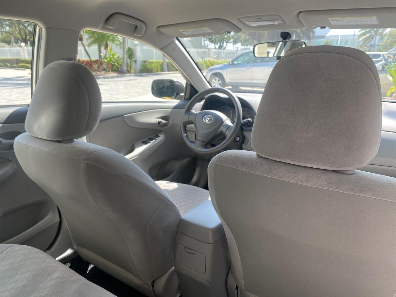 2009 Toyota Corolla LE 1 OWNER LOW MILES 27,181 Pompano Beach FL