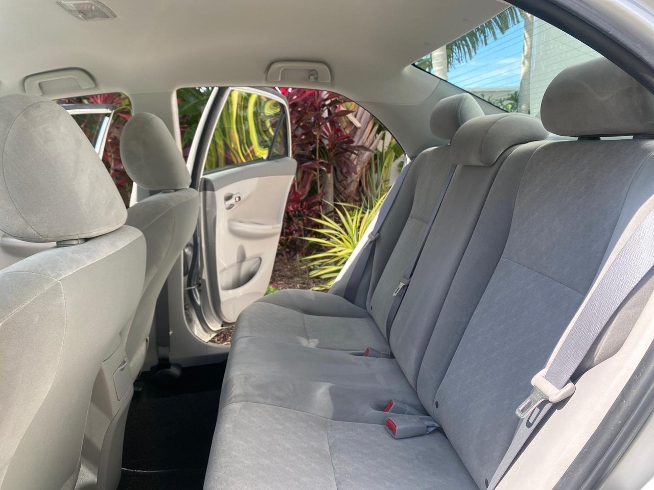2009 Toyota Corolla LE 1 OWNER LOW MILES 27,181 Pompano Beach FL