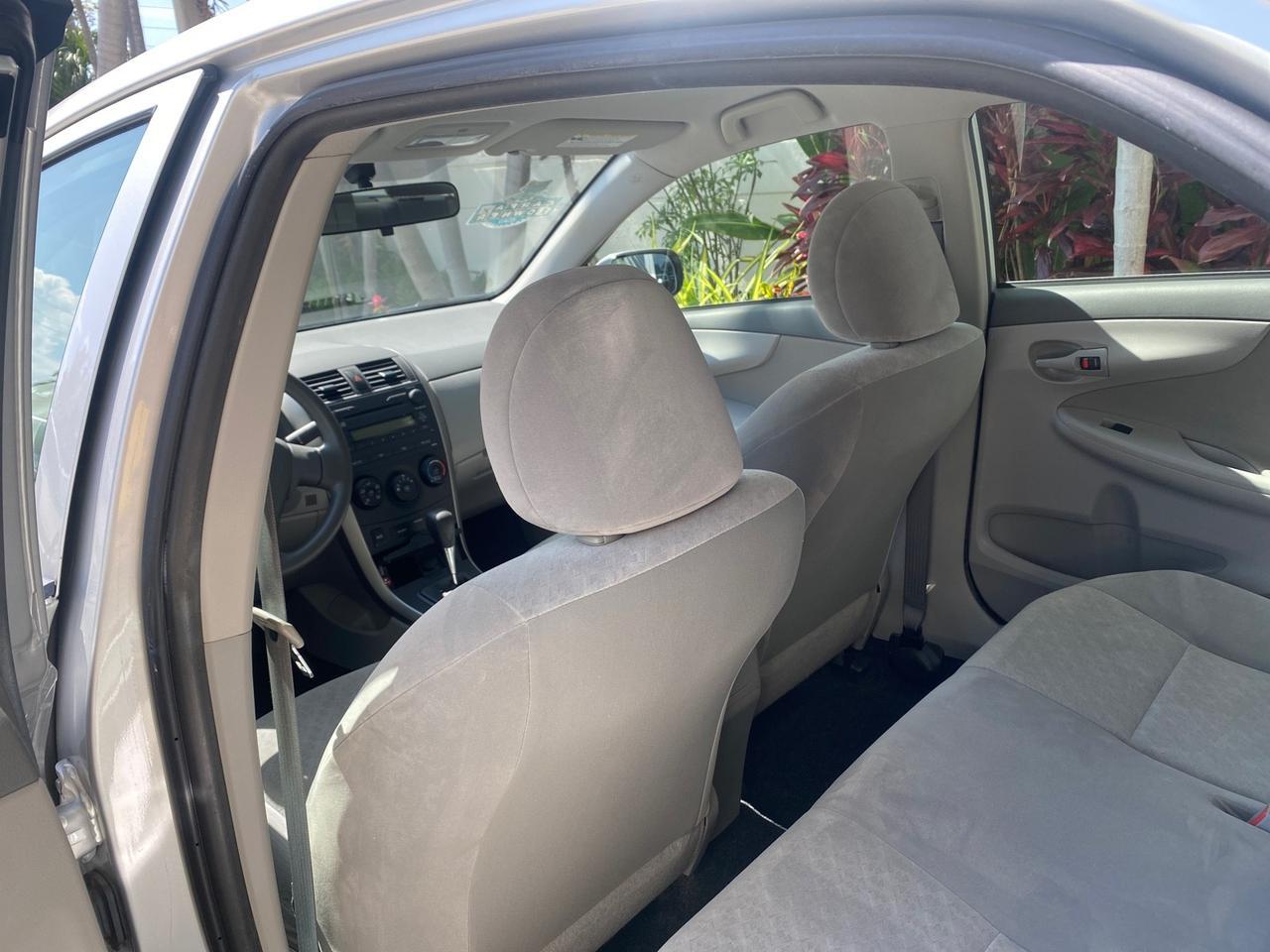 2009 Toyota Corolla LE 1 OWNER LOW MILES 27,181 Pompano Beach FL