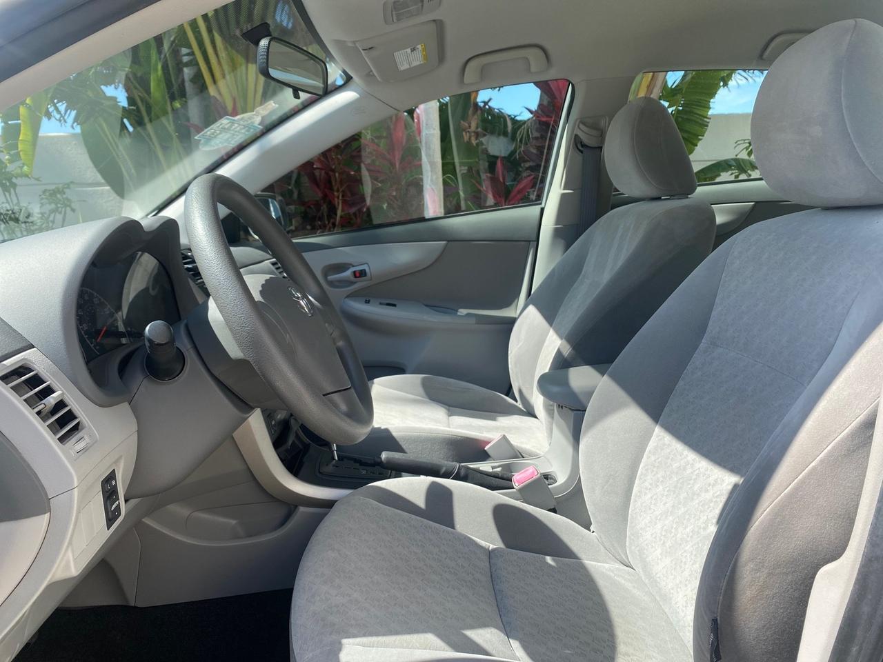2009 Toyota Corolla LE 1 OWNER LOW MILES 27,181 Pompano Beach FL