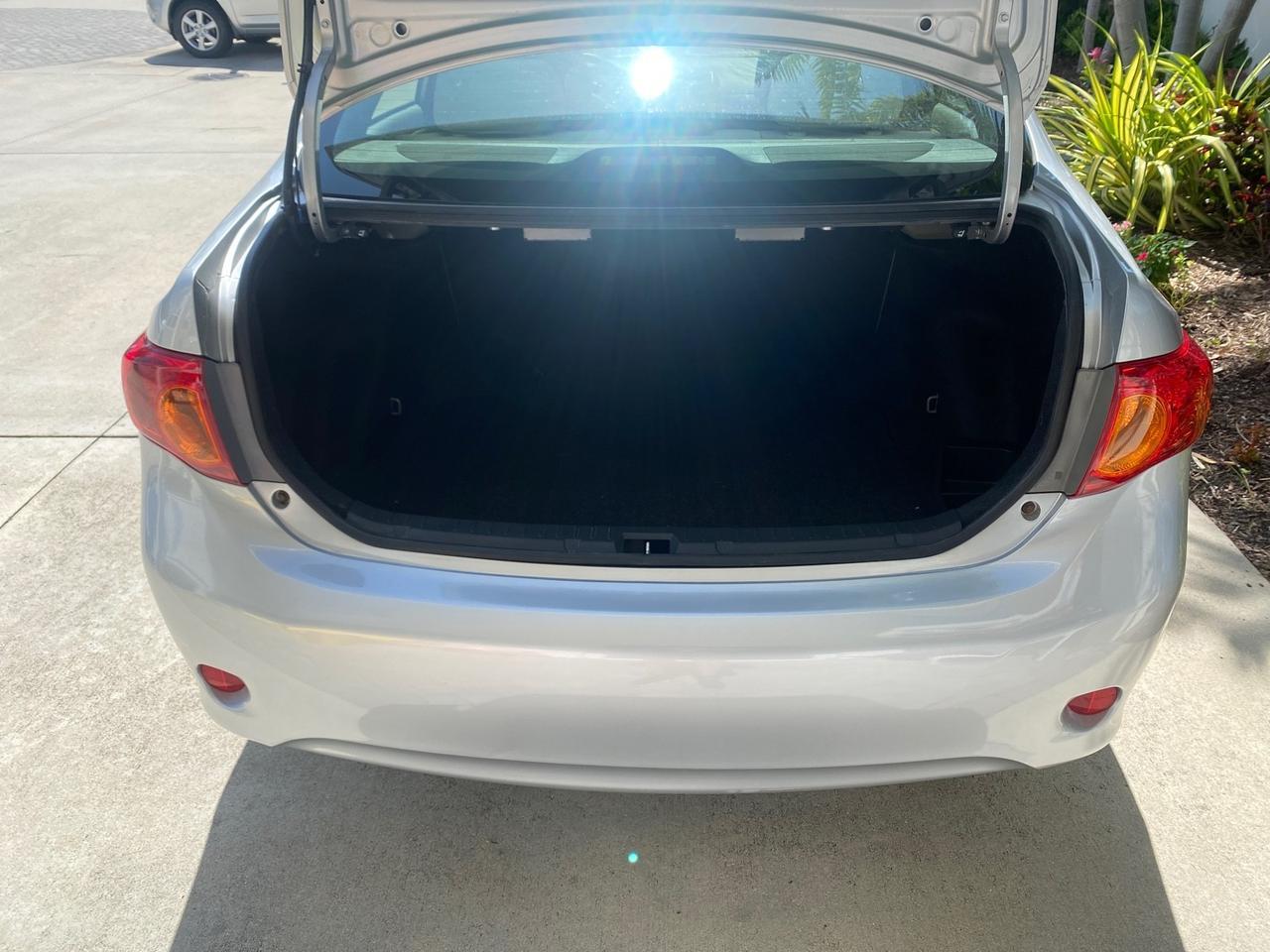 2009 Toyota Corolla LE 1 OWNER LOW MILES 27,181 Pompano Beach FL