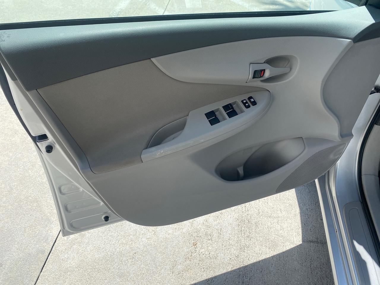 2009 Toyota Corolla LE 1 OWNER LOW MILES 27,181 Pompano Beach FL