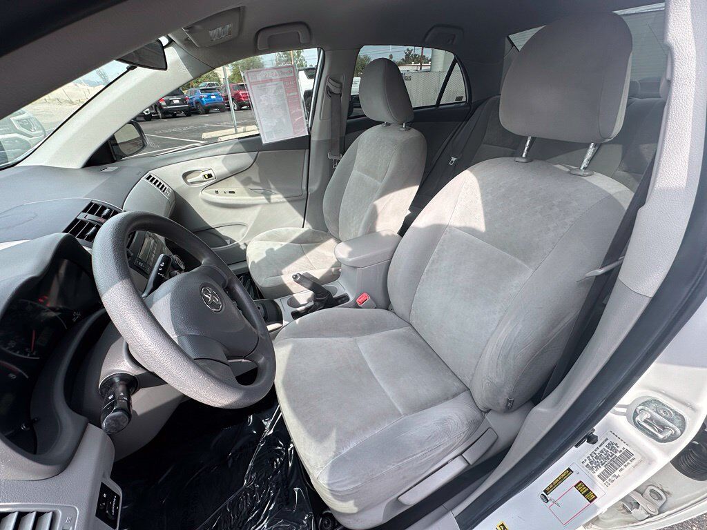 2009 Toyota Corolla LE