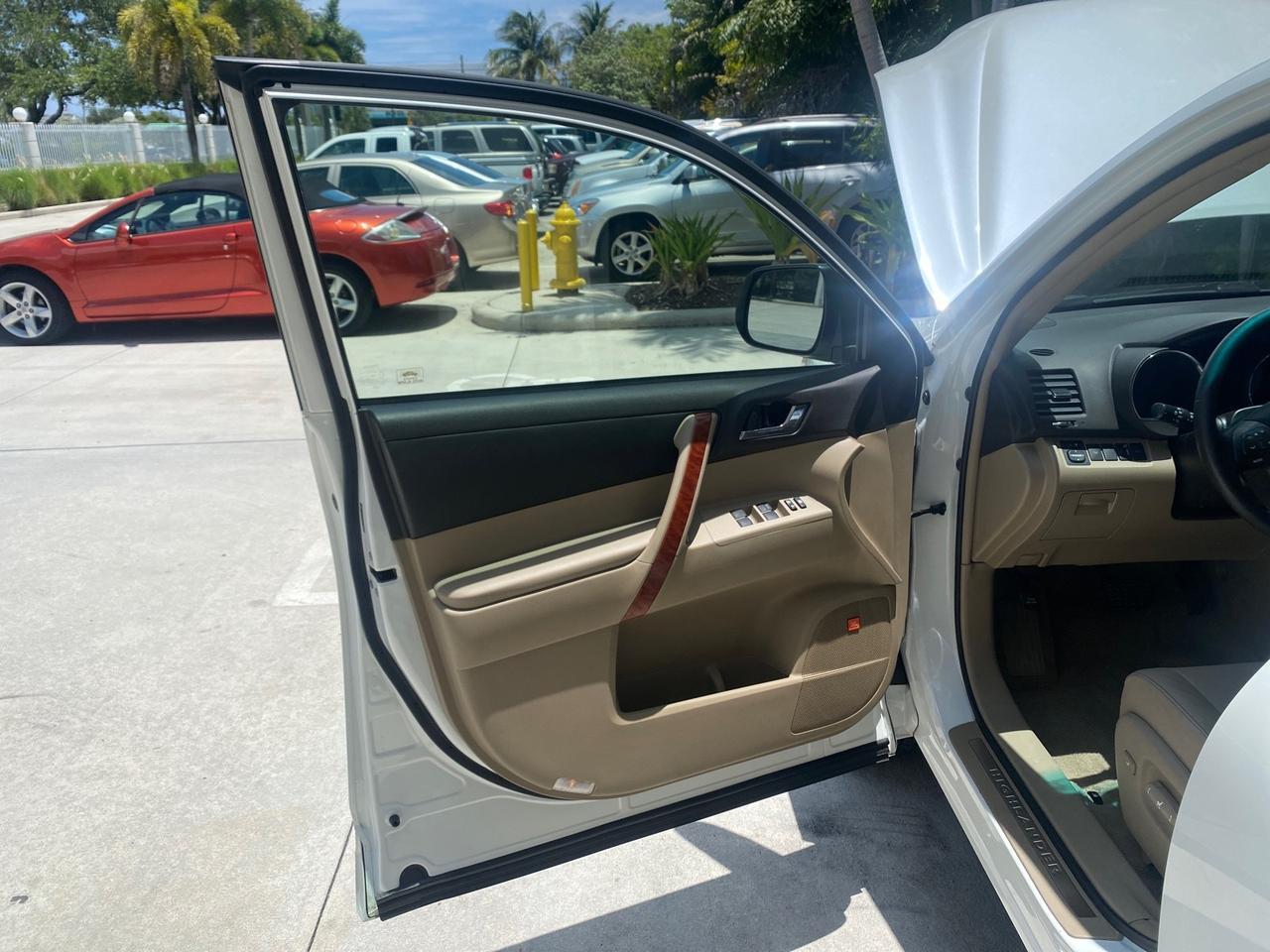 2009 Toyota Highlander Limited 4WD 1 OWNER FLORIDA Pompano Beach FL