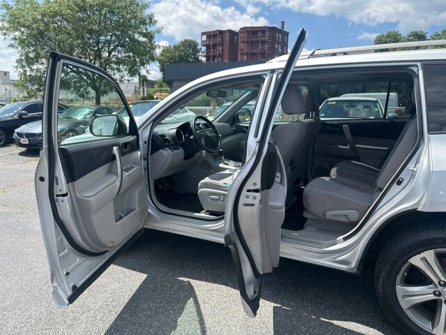 2009 Toyota Highlander Sport Worcester MA