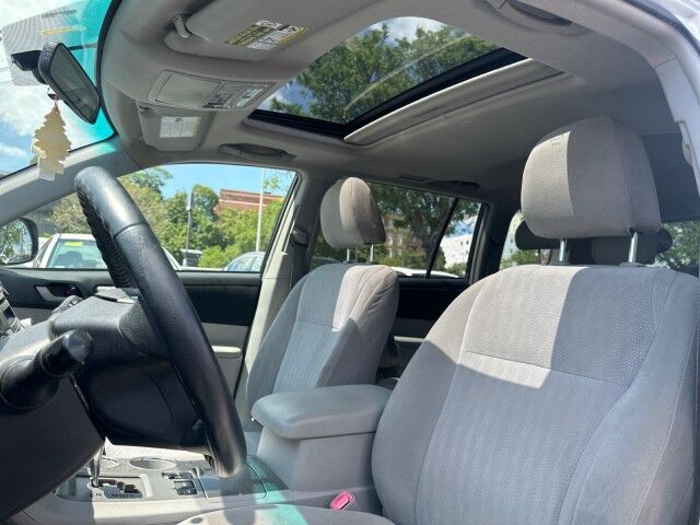 2009 Toyota Highlander Sport Worcester MA