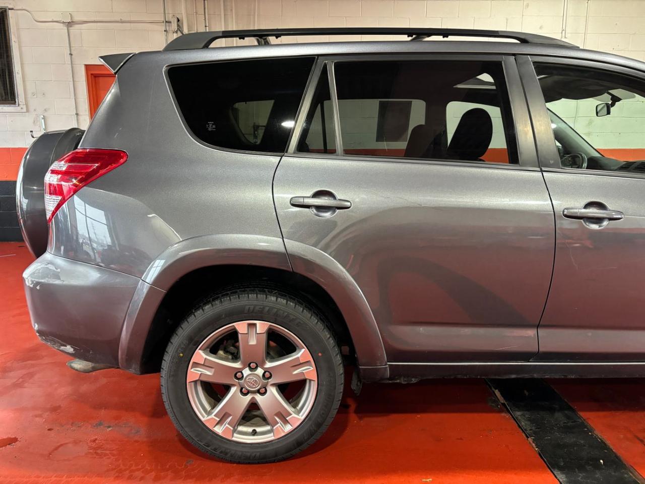 2009 Toyota RAV4 Sport I4 4WD Franklin OH