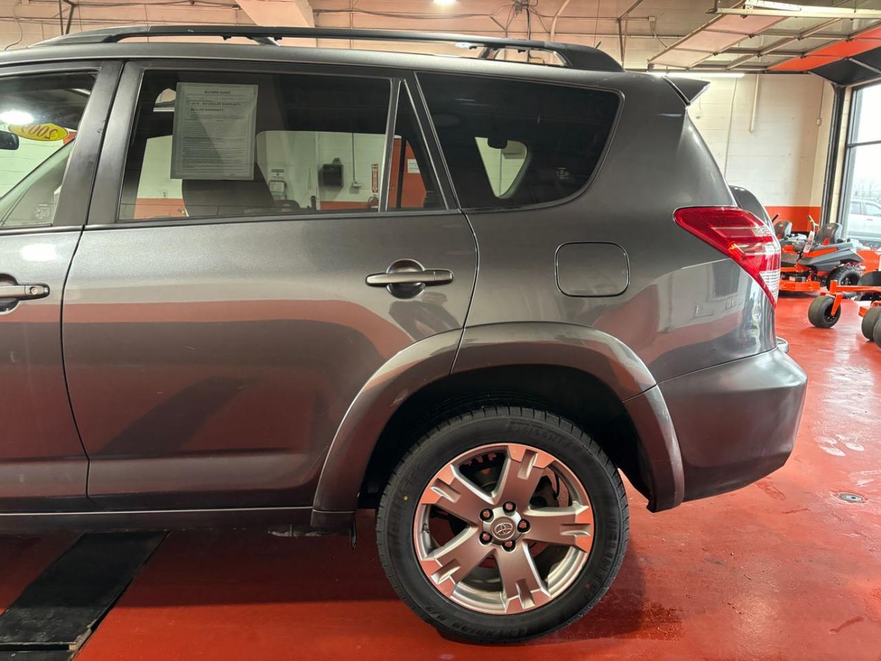 2009 Toyota RAV4 Sport I4 4WD Franklin OH