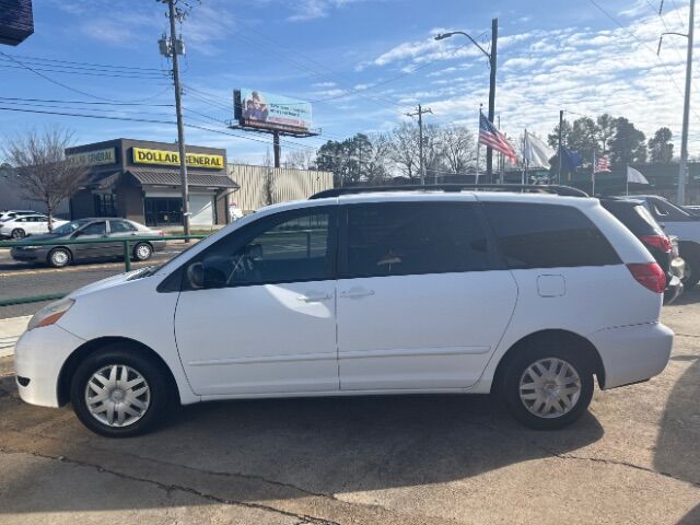 2009 Toyota Sienna CE | LE