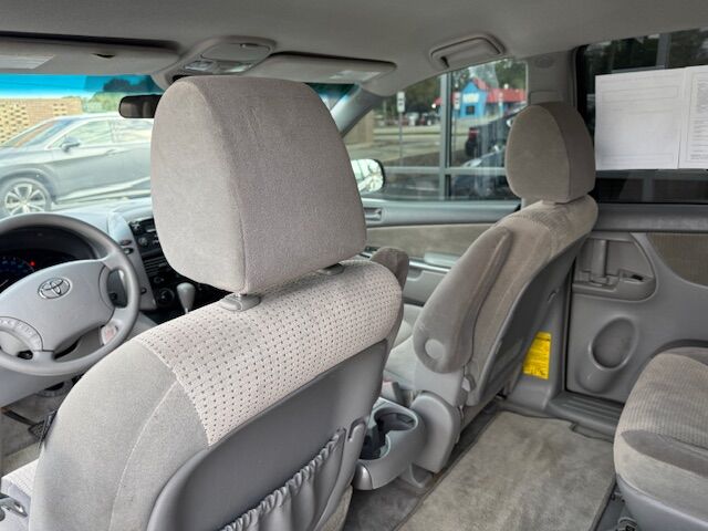 2009 Toyota Sienna LE Greensboro NC