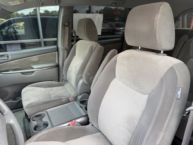 2009 Toyota Sienna LE Greensboro NC