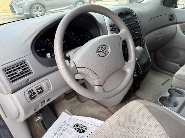 2009 Toyota Sienna LE Greensboro NC