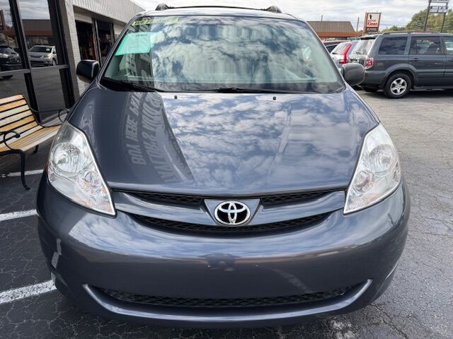 2009 Toyota Sienna LE Greensboro NC