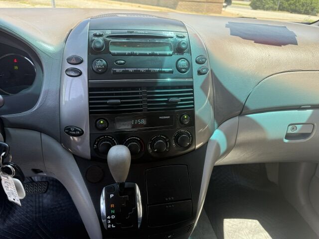 2009 Toyota Sienna LE Greensboro NC