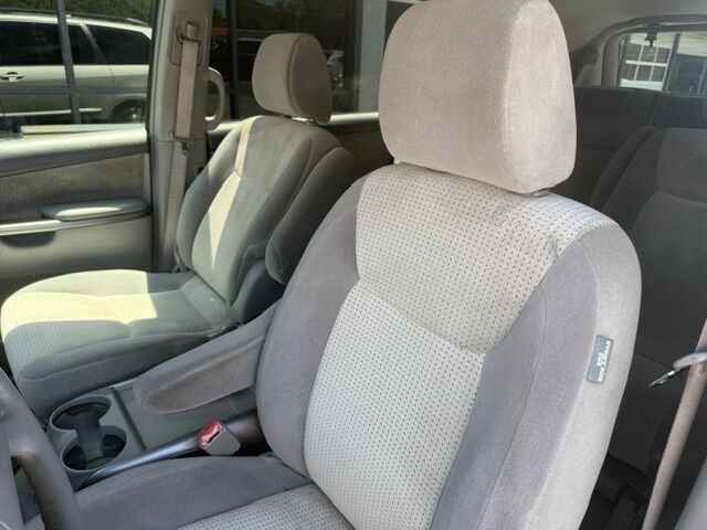 2009 Toyota Sienna LE Greensboro NC