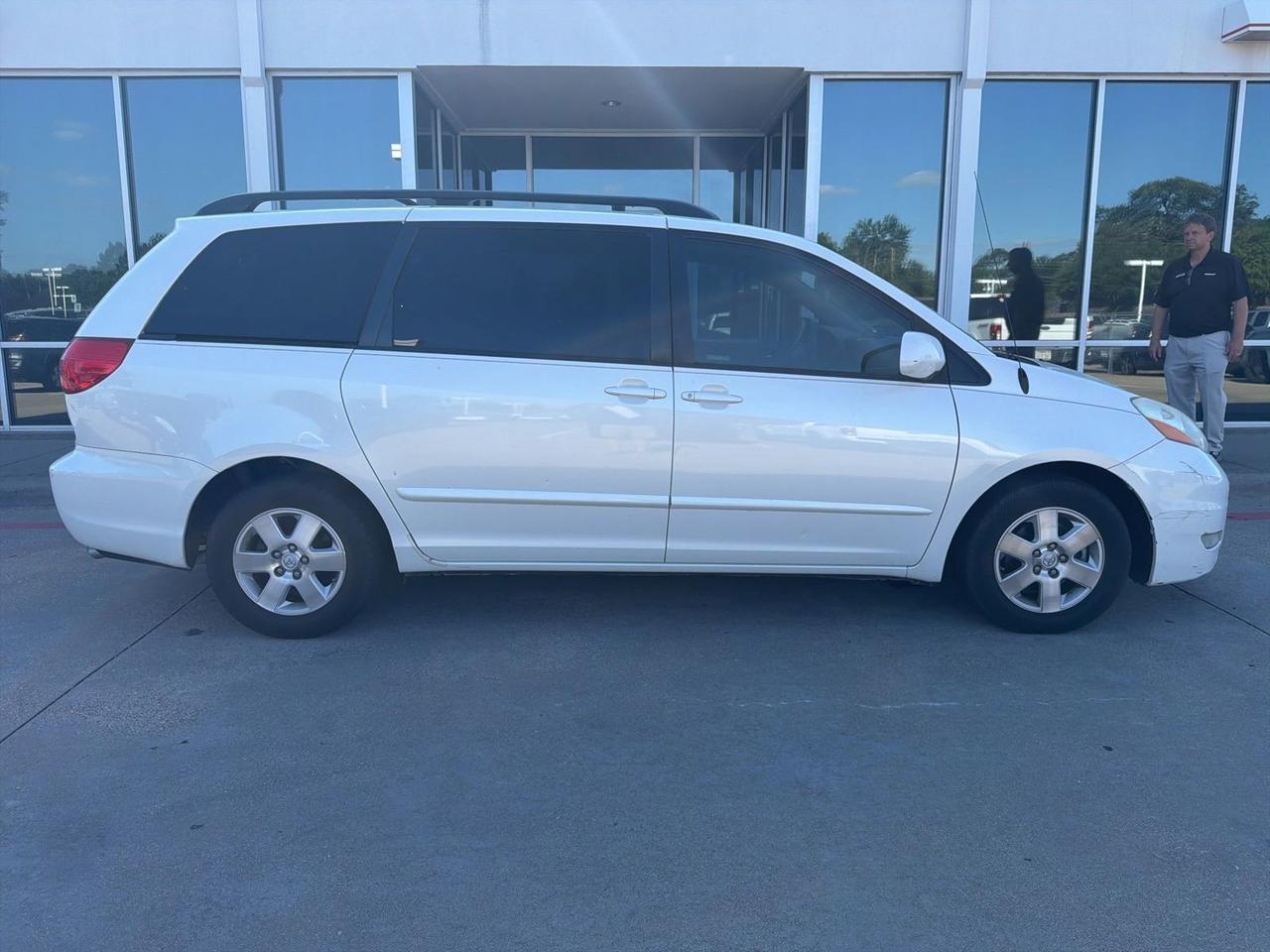 2009 Toyota Sienna XLE Hurst TX