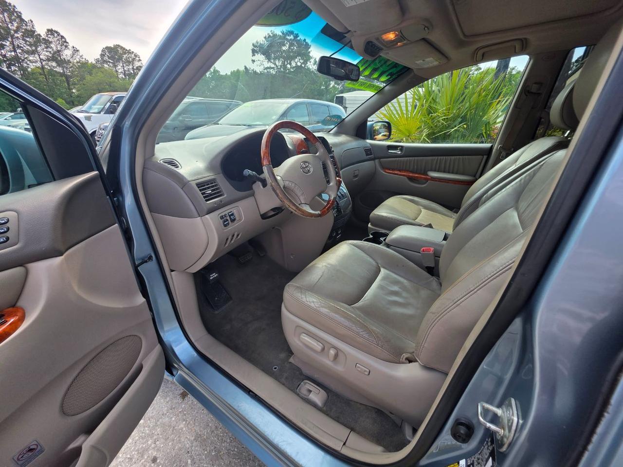 2009 Toyota Sienna XLE Limited FWD Hardeeville SC