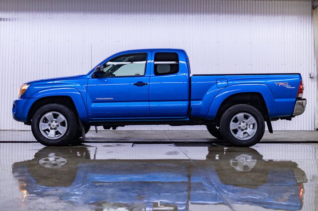 2009 Toyota Tacoma 4x4 Access Cab TRD Manual BCam Red Deer AB