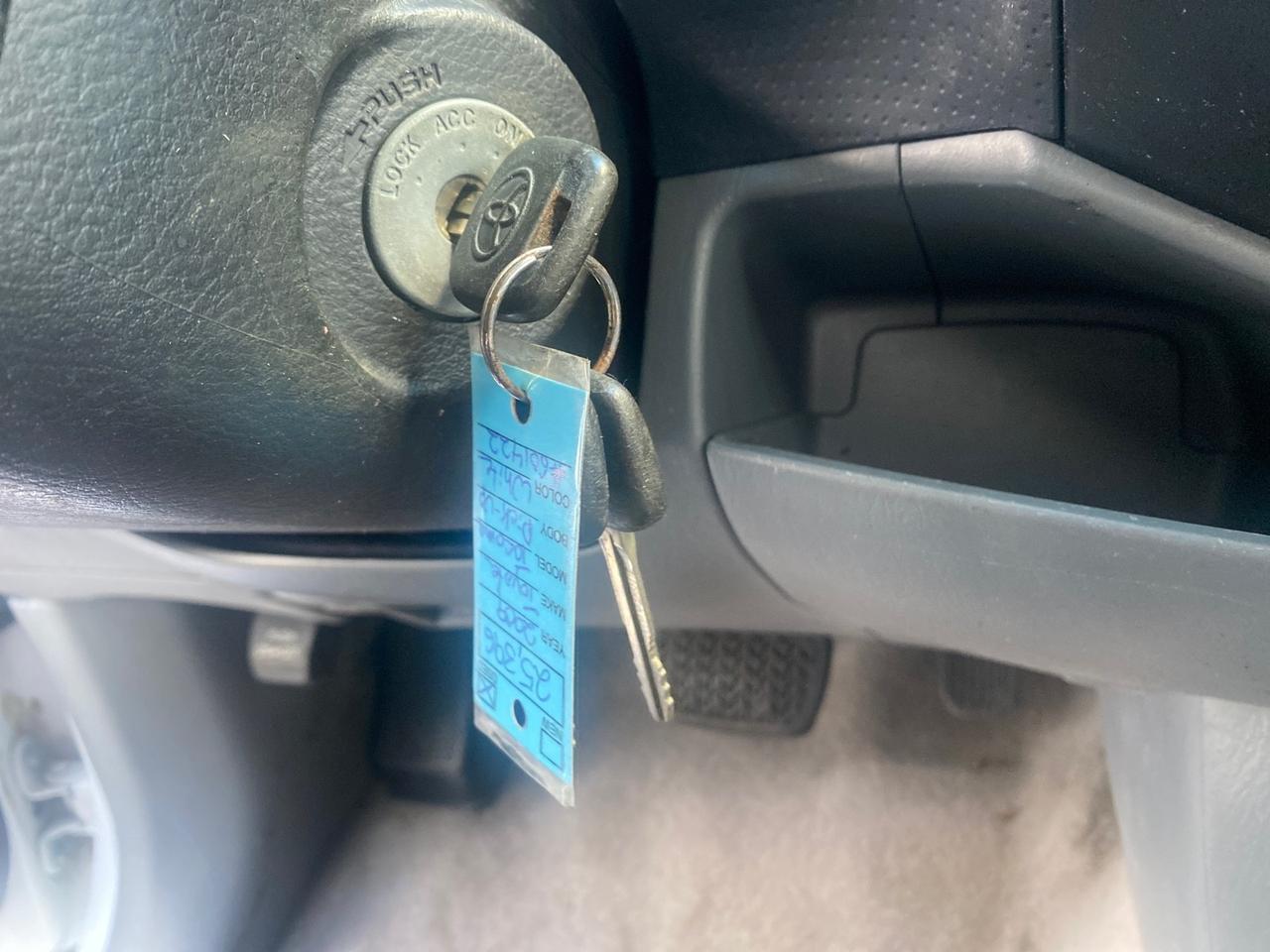 2009 Toyota Tacoma LOW MILES 25,398 1 OWNER Pompano Beach FL