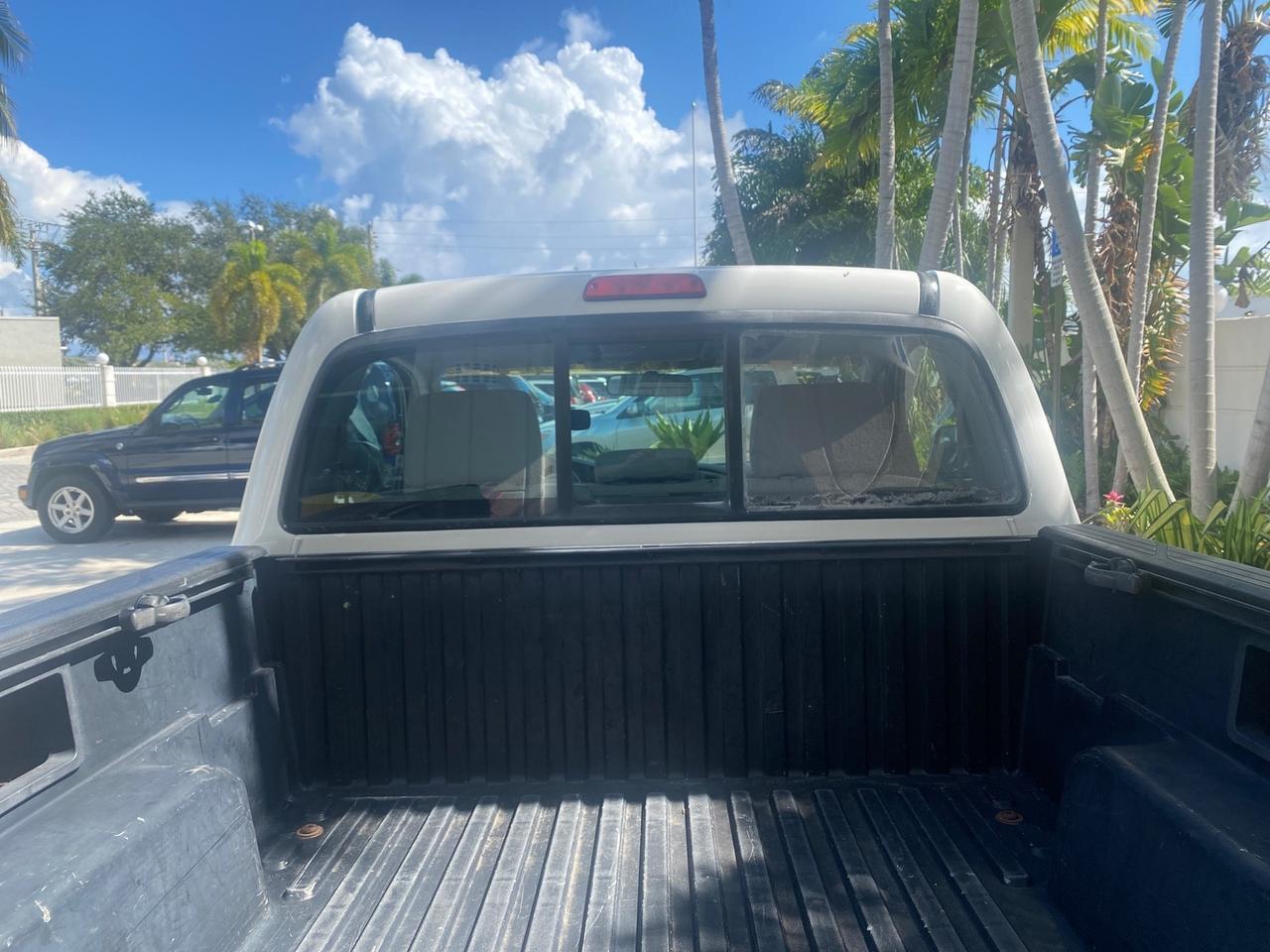 2009 Toyota Tacoma LOW MILES 25,398 1 OWNER Pompano Beach FL