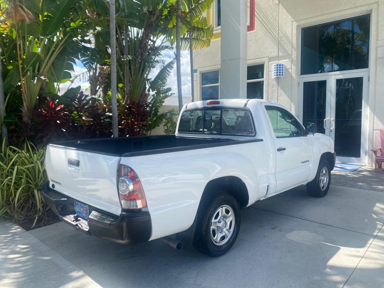 2009 Toyota Tacoma LOW MILES 25,398 1 OWNER Pompano Beach FL