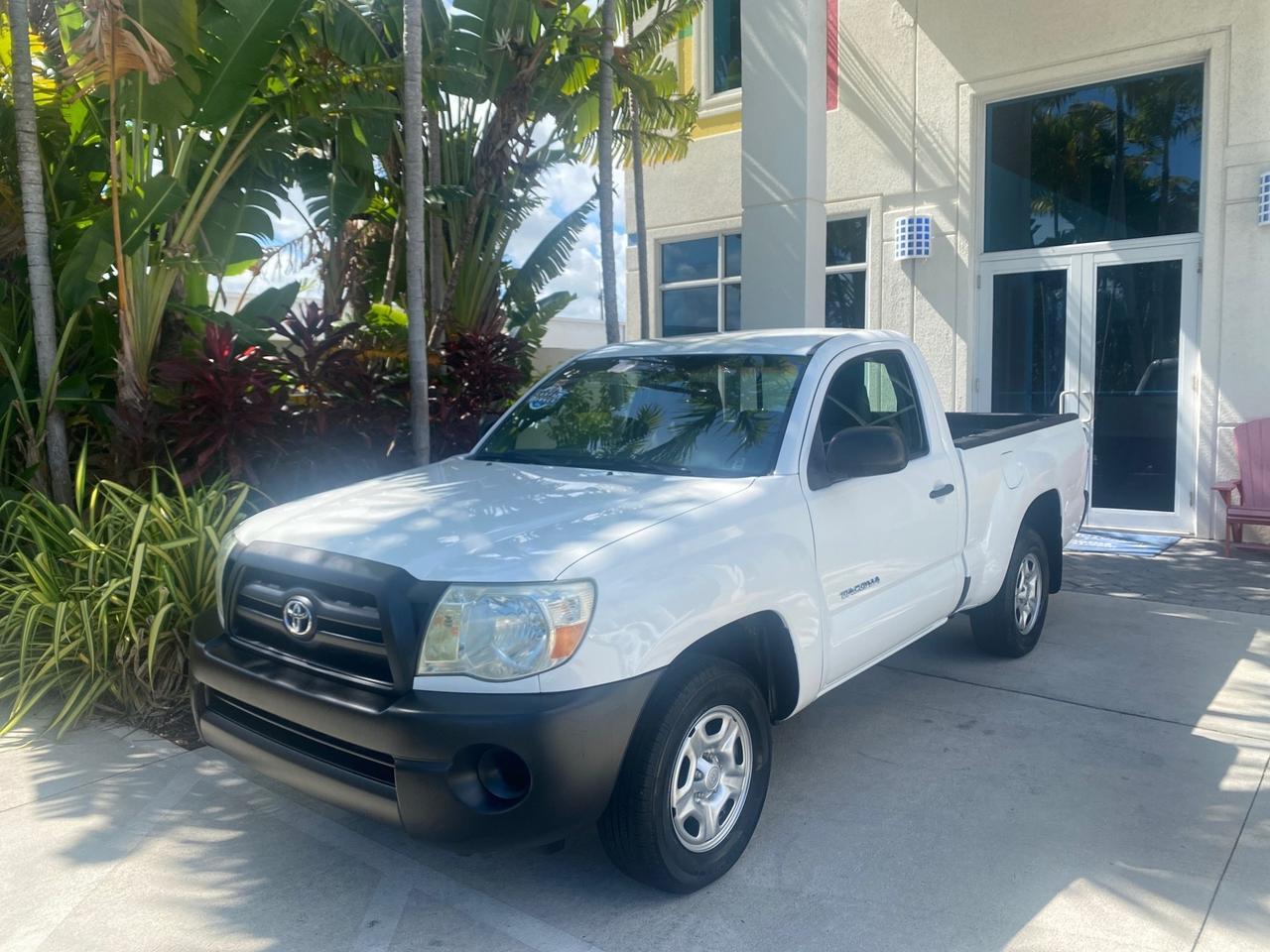 2009 Toyota Tacoma LOW MILES 25,398 1 OWNER Pompano Beach FL