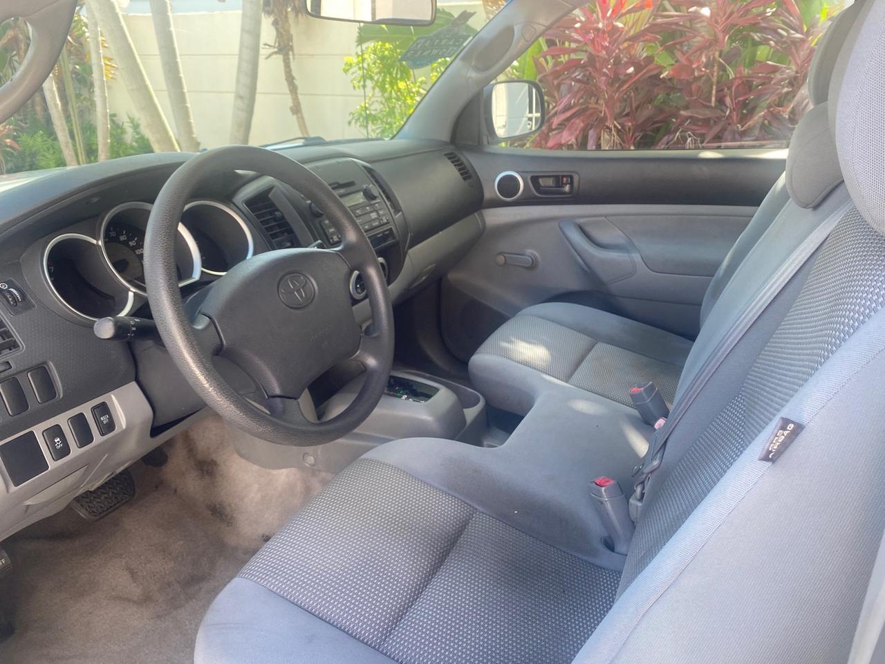 2009 Toyota Tacoma LOW MILES 25,398 1 OWNER Pompano Beach FL