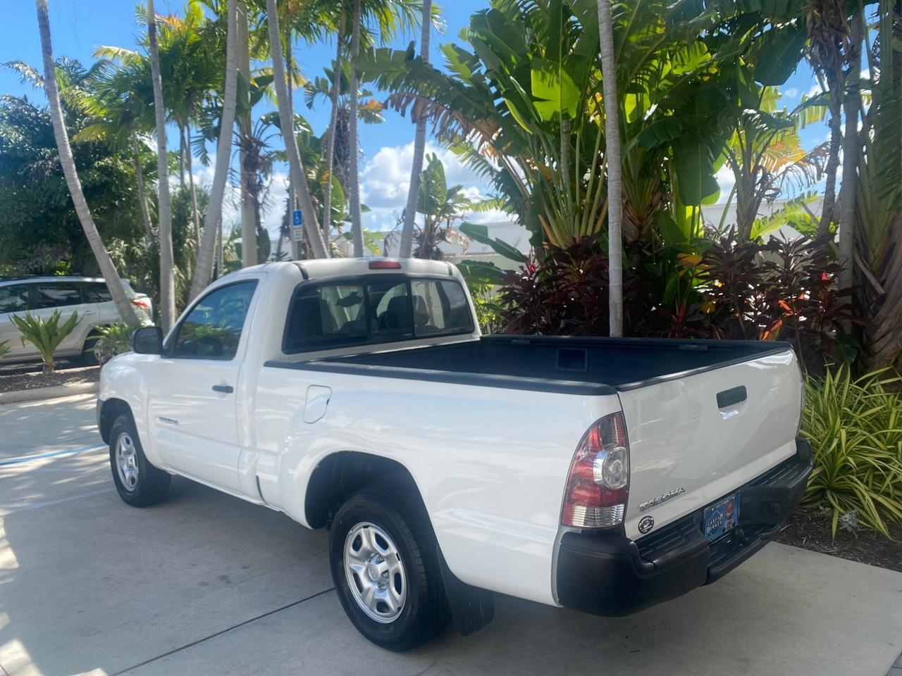2009 Toyota Tacoma LOW MILES 25,398 1 OWNER Pompano Beach FL