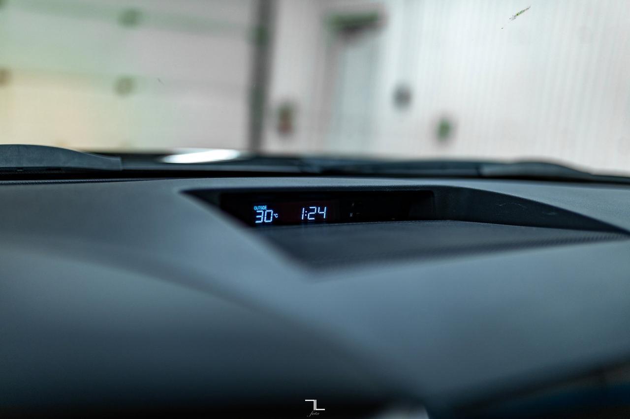 2009 Toyota Tundra 4x2 Reg Cab SR5 Longbox Red Deer AB