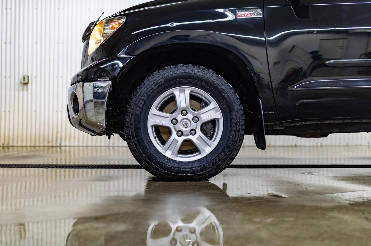 2009 Toyota Tundra 4x2 Reg Cab SR5 Longbox Red Deer AB