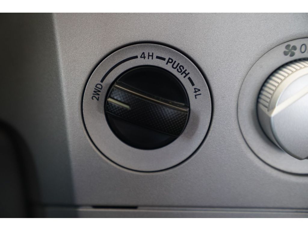 2009 Toyota Tundra Grade 5.7L V8 (A6) Price UT