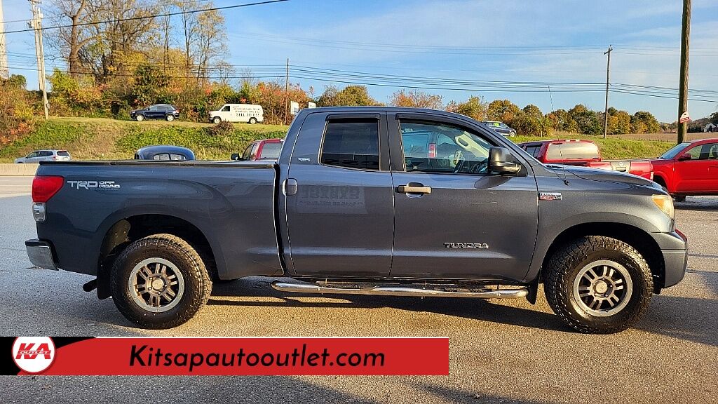 2009 Toyota Tundra SR7