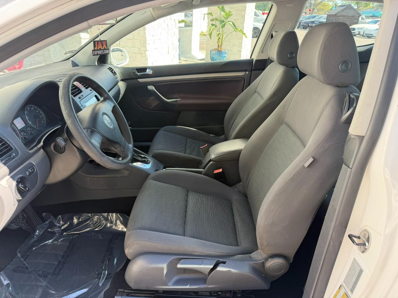 2009 Volkswagen Rabbit 2dr HB Auto S Jacksonville FL