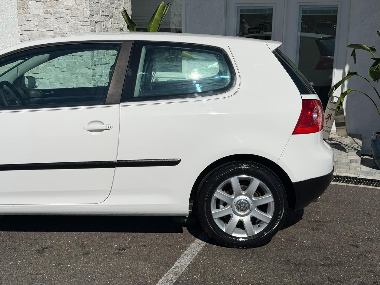 2009 Volkswagen Rabbit 2dr HB Auto S Jacksonville FL