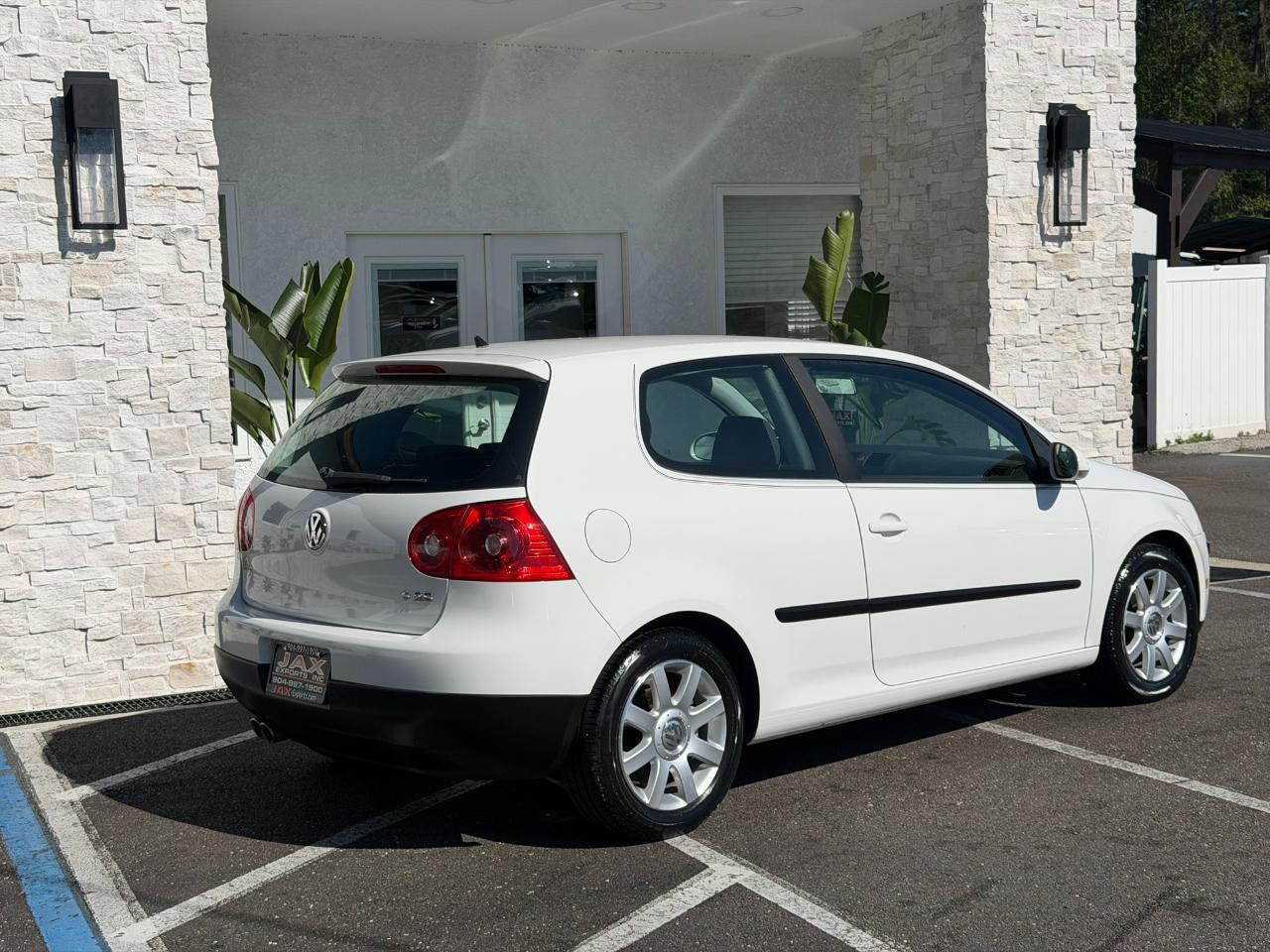 2009 Volkswagen Rabbit 2dr HB Auto S Jacksonville FL