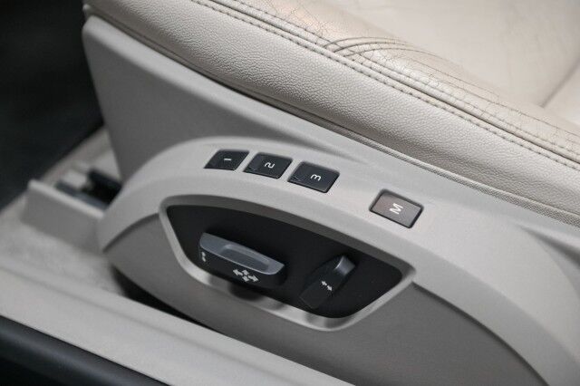 2009 Volvo C70 2dr Convertible Chicago IL