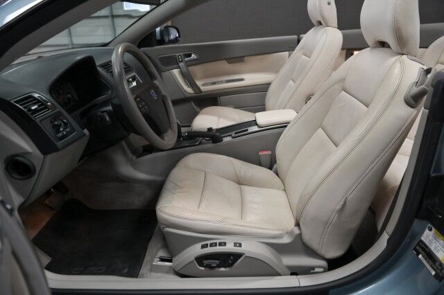 2009 Volvo C70 2dr Convertible Chicago IL
