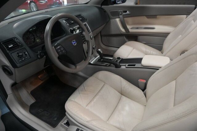 2009 Volvo C70 2dr Convertible Chicago IL