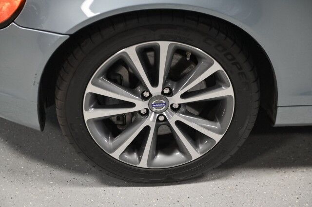 2009 Volvo C70 2dr Convertible Chicago IL