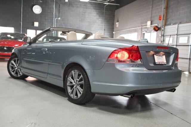 2009 Volvo C70 2dr Convertible Chicago IL